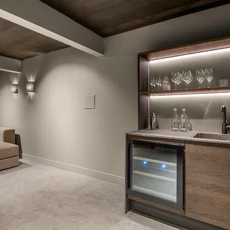 With Pool And Panorama - Friend Trip,company Outing *